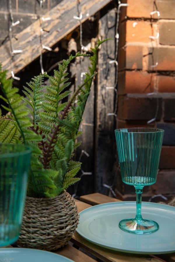 Ground Floor Olive Suite, Digbeth Studio 버밍엄 외부 사진